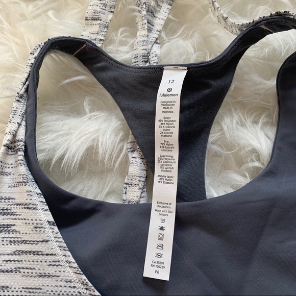 Lululemon Twist And Toil Tank with Bra - Picture 8 of 8